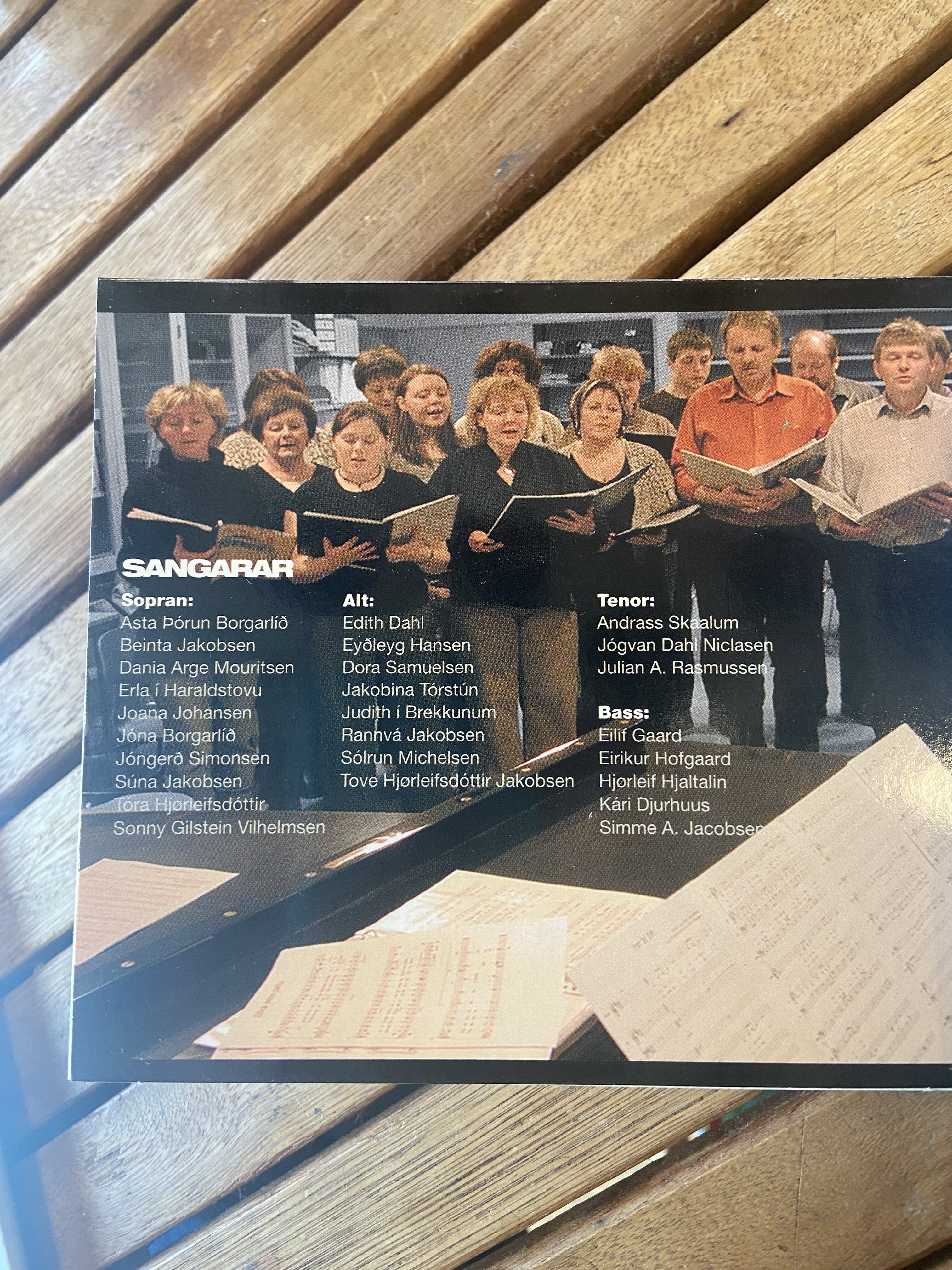 Meira enn hvítt og svart - Glymur - Image 4