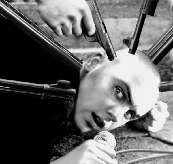 An Invisible Gun - Heiðrik