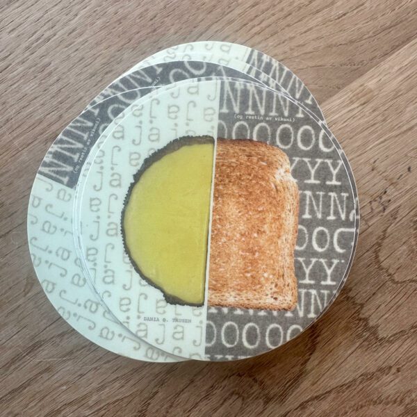 Sticker - ja/nei (og restin av vikuni) - Dania O. Tausen